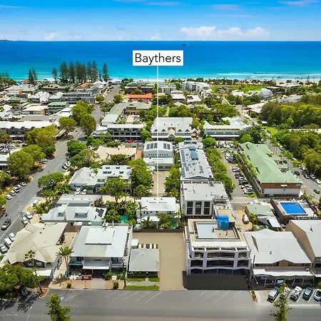 Bayron Baythers-3